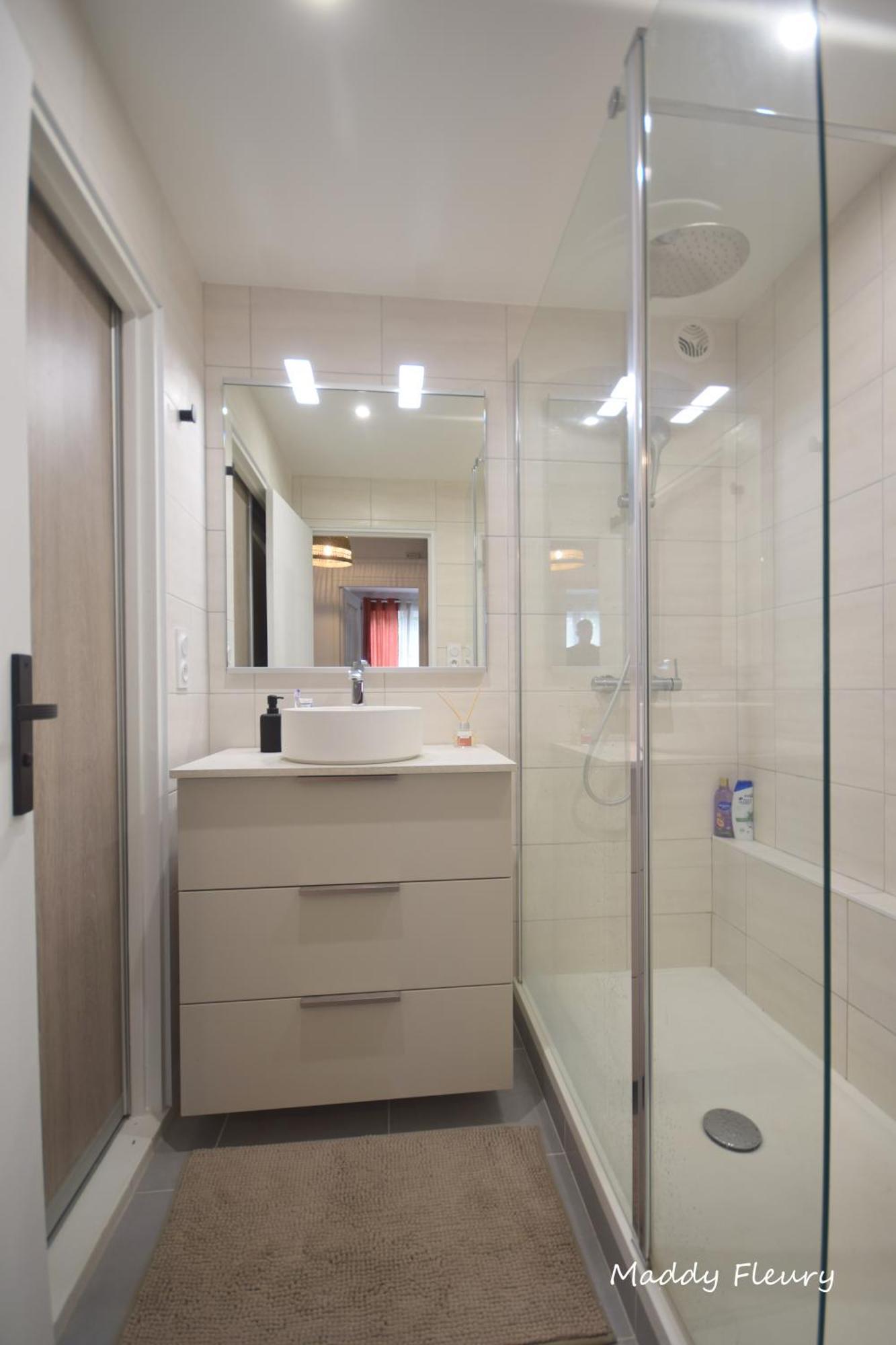 3 Chambres, Proche Centre Ville, Parking Gratuit Apartment Vannes